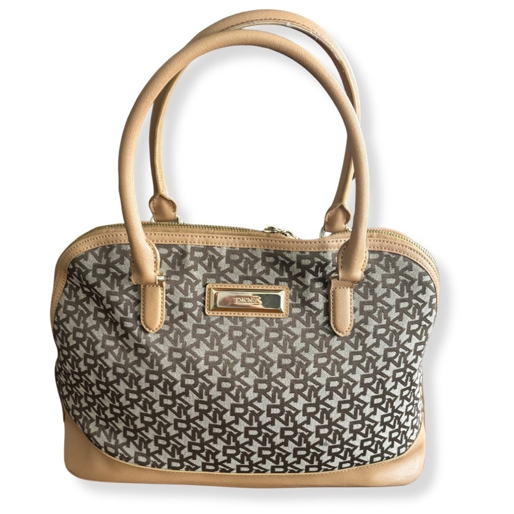 👜 DKNY Logo Satchel / Top Handle Bag ✨